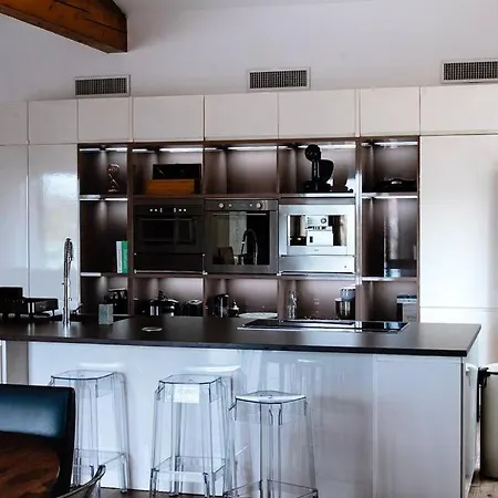 Magnifique T4 Penthouse Vue Appartement *