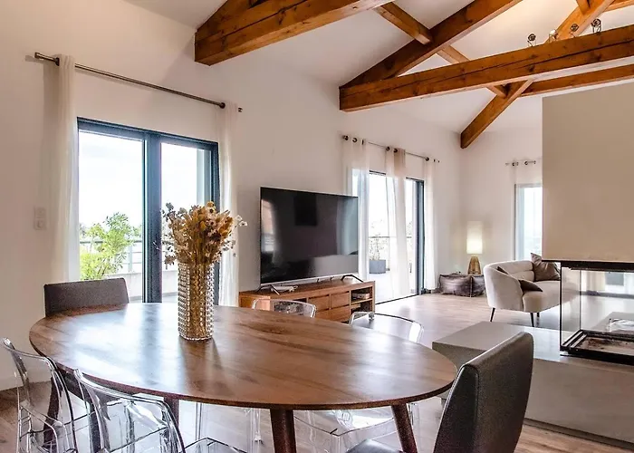 Magnifique T4 Penthouse Vue Apartment *